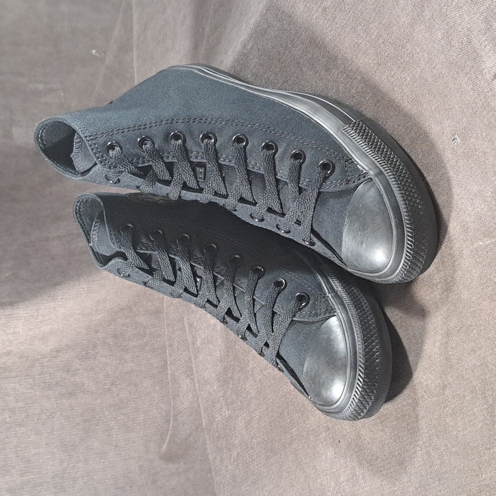 Converse Chuck Taylor All Star Mono Black High Top Lace Up Sneakers VG US M9 W11